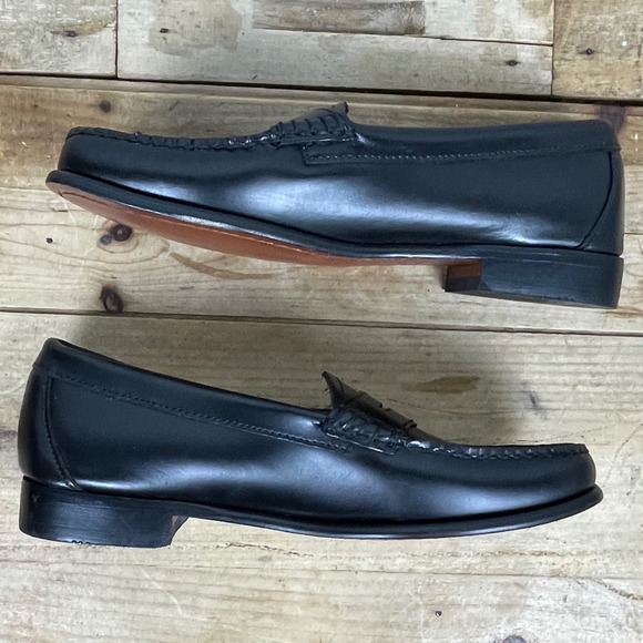 G.H. Bass - Whitney Weejuns Black Leather Penny Loafers - Women's 9 - Picture 7 of 14